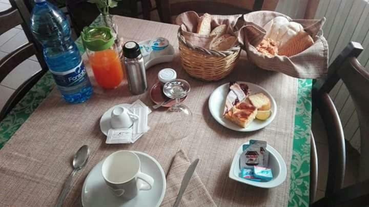 Agriturismo La Stragola Никозия Екстериор снимка